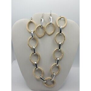 Vintage 1980's Satin Gold Tone Classic Hammered Large Chain Links 26" Necklace